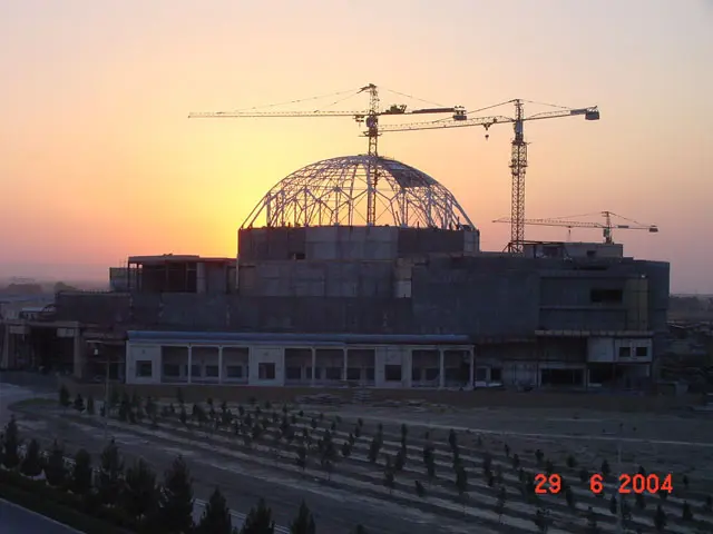 The dome of Almas Sharq complex