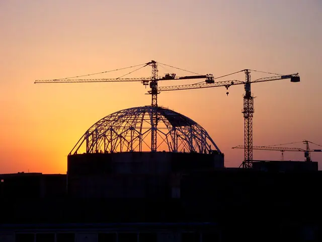 The dome of Almas Sharq complex